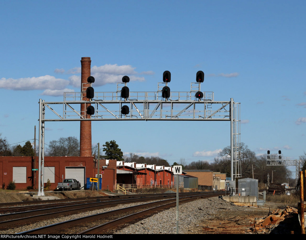 The massive signal bridge approaching the 11th street crossing